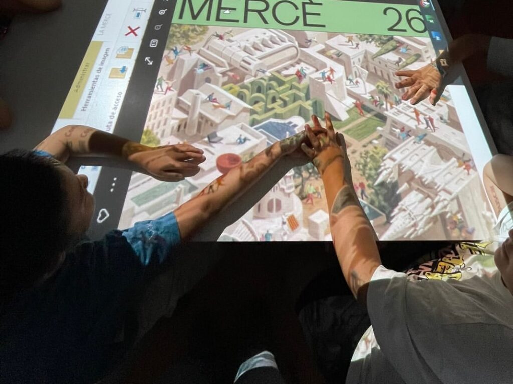 Apideia Tecnologia que s'adapta a cada alumne 💻 - Escola Paideia